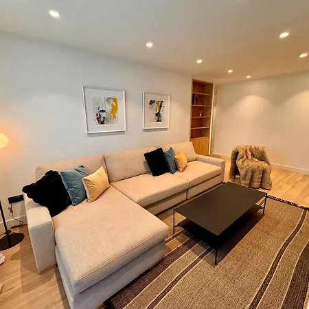 Maribel Deluxe By Surynieve *